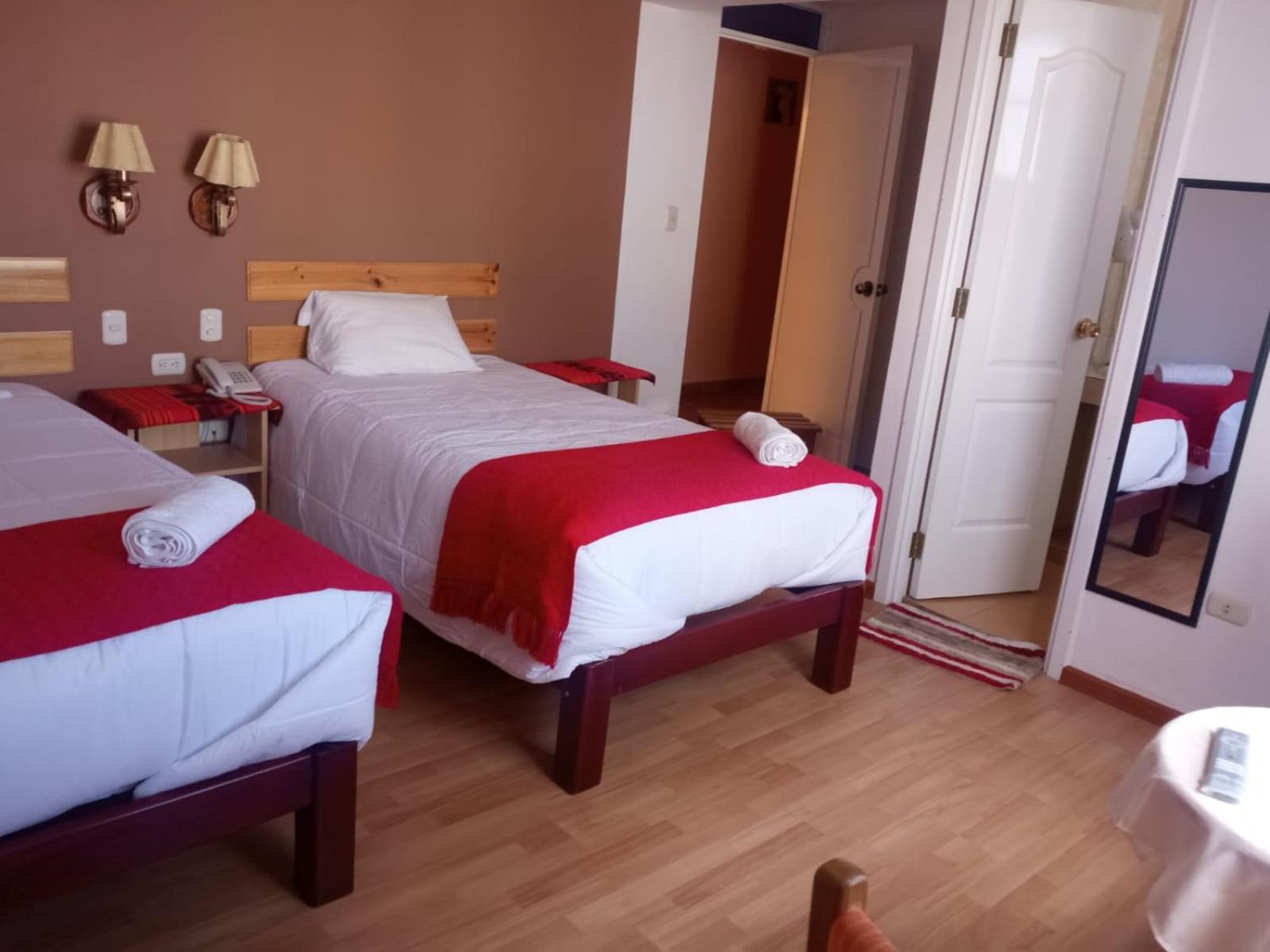 Kuntur Inn Hotel Puno Ngoại thất bức ảnh